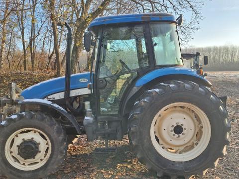 New Holland TD95D New Holland TD95D