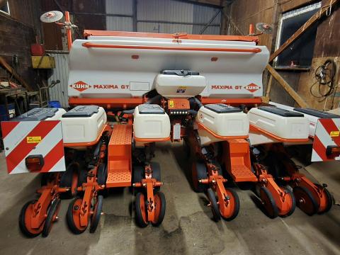 Kuhn Maxima GT szemenkénti vetőgép eladó