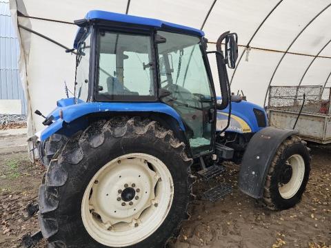 Eladó New Holland T5050 Hi-Low traktor