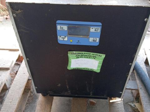 ESCH 48V 150A töltő