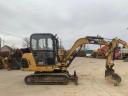 Caterpillar 302.5 minikotró