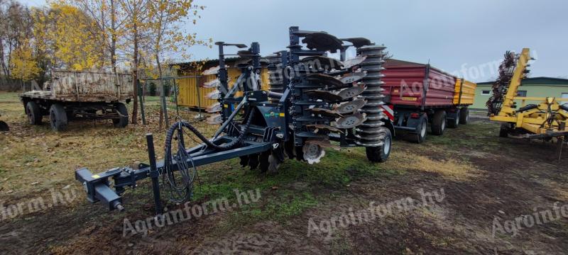 AroTom Ath 4 tárcsa eladó Újszilváson