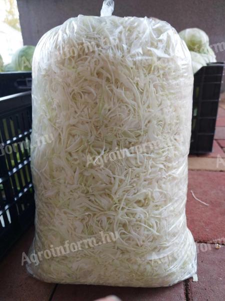 Gyalult káposzta eladó