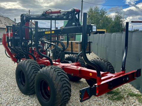 Farmi Forest FT7 erdészeti pótkocsi CR36 daruval – akciós áron, raktárról