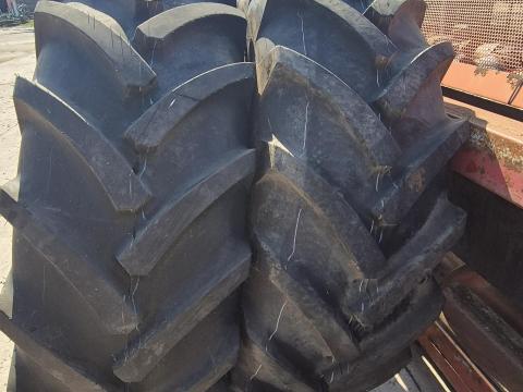 500/80 R28-as új gumik eladóak
