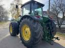John Deere 8330