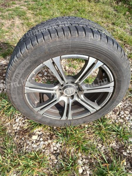 Momo Corse R18 alufelni BMW-hez, 4 db, téli gumikkal