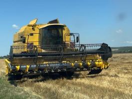 New Holland TX66 kombájn