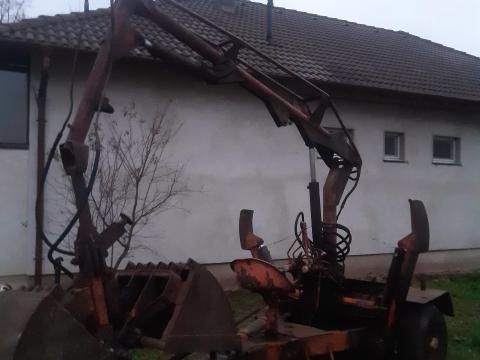 UNHZ 500 forgógémes rakodó eladó