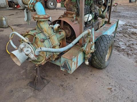 Öntözőmotor eladó – Caprari 100-as, 2 lépcsős, Bauer által épített, John Deere motorral