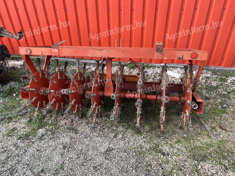 Gyepszellőztető henger eladó