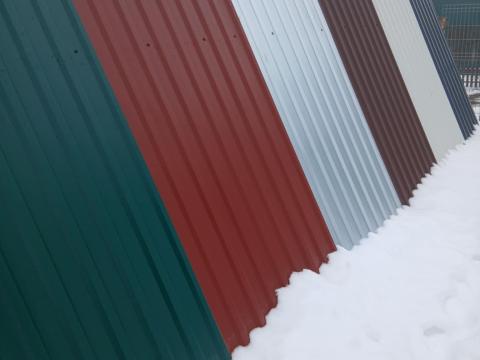 Trapézlemez egyedi méretre gyártva T-8, T-18, T-35, T-45 Trapézlemez egyedi méretre gyártva T-8, T-18, T-35, T-45