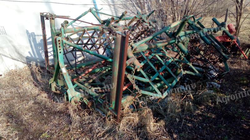 Összecsukható fogas-simító kombinátor eladó