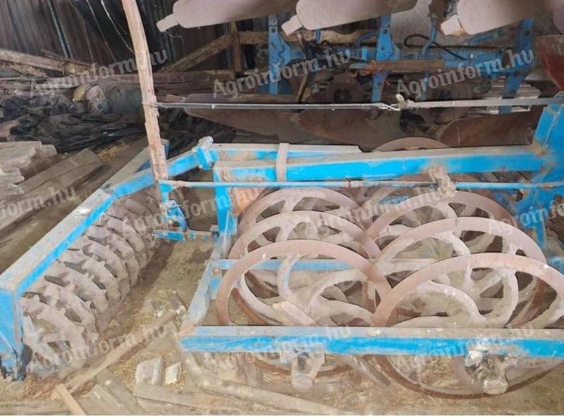 SZÁNTÁSELMUNKÁLÓ HENGER,  PACKER HENGER