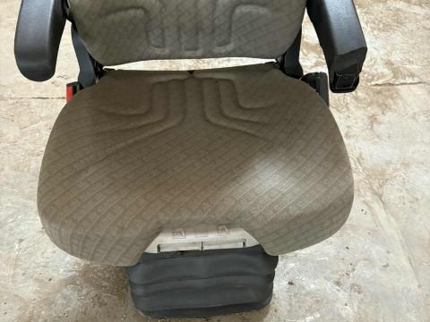 Eladó Grammer ülés