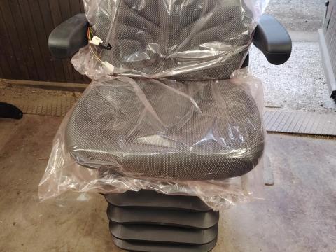 Grammer MSG95A légrugós ülés eladó