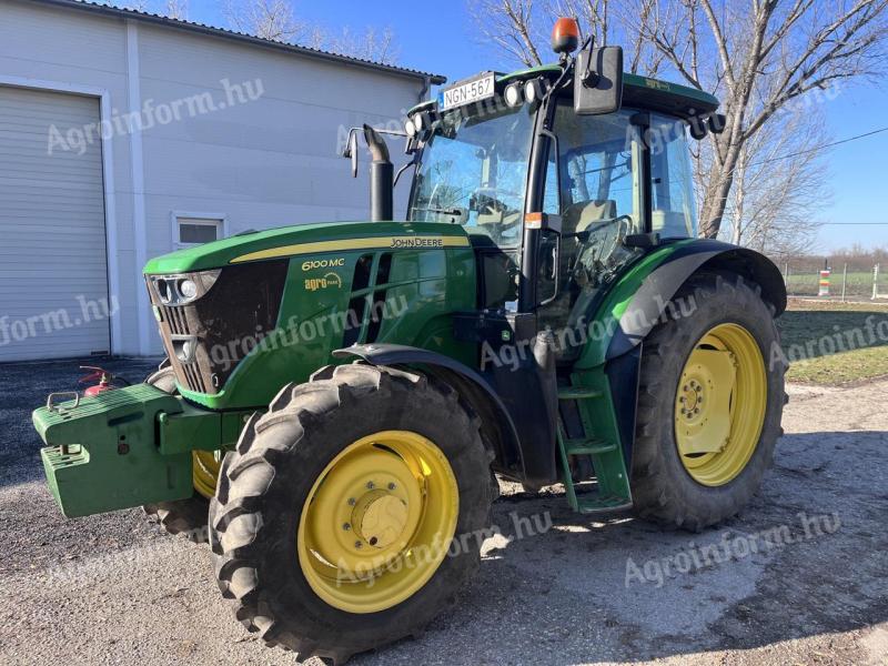 John Deere 6100MC