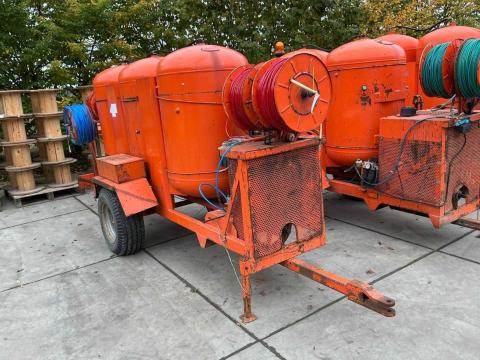 Vontatott Traktorhajtású komresszor Metszéshez