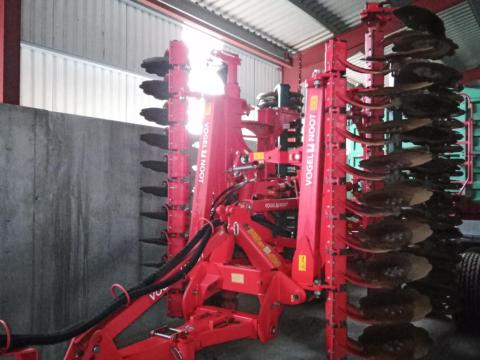 Vogel & Noot rövidtárcsa 5 méteres, jó állapotban eladó Vogel & Noot rövidtárcsa 5 méteres, jó állapotban eladó