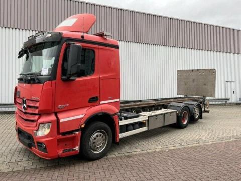 Mercedes-Benz Actros 2645 6x2 / 2012 / 767 245 km / Lízing 20%-tól