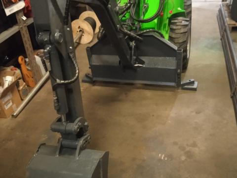 Avant Árokásó,  Kotrószerelék