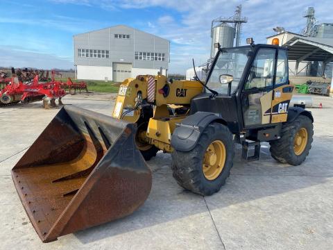 CAT TH350 B teleszkópos rakodó