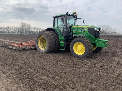 John Deere 6175 M traktor Full AutoTrack, újan vett, első gazdájától eladó John Deere 6175 M traktor Full AutoTrack, újan vett, első gazdájától eladó