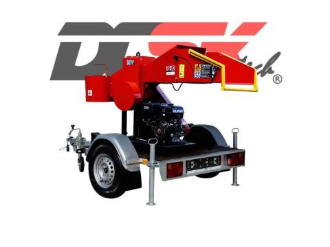 Motoros aprítógép REMET RS-120 (15 LE) utánfutóval Motoros aprítógép REMET RS-120 (15 LE) utánfutóval