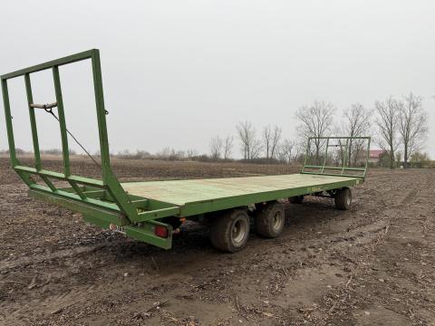 PRONAR T023 bálaszállító pótkocsi eladó