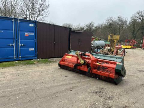 Vogel & Noot TST 280 „Y” késes szárzúzó eladó Vogel & Noot TST 280 „Y” késes szárzúzó eladó