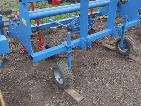 Alagút fólia húzó Alagút fólia húzó