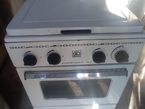 Komfort gáztűzhely eladó Kiskunfélegyházán