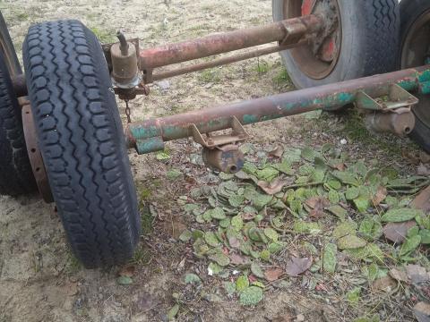 Mbp 6.5 pótkocsi tengelyek, rugókötegek futómű eladó Mbp 6.5 pótkocsi tengelyek, rugókötegek futómű eladó