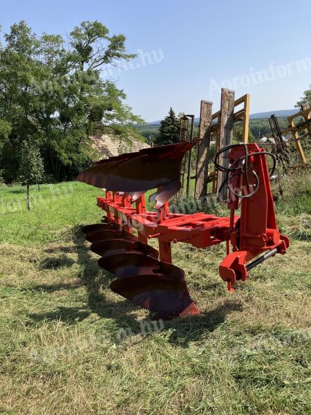 Kühne 5 fejes váltvaforgató eke eladó