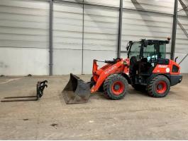 Kubota R082 / 2018 / 2 602 üzemóra / Lízing 20%-tól