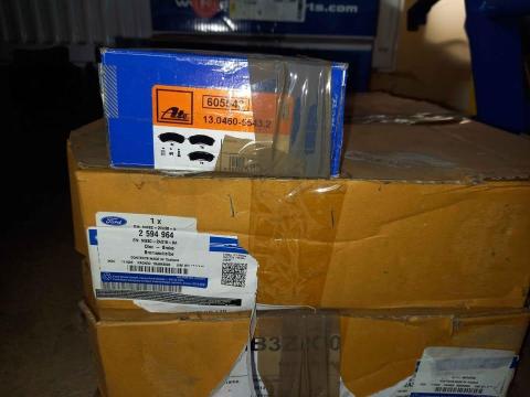 Ford Ranger Raptor gyári 2 db tárcsa és betét