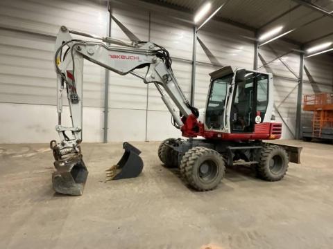 Takeuchi TB 295 W Powertilt / 2014 / 9 146 üzemóra / Lízing 20%-tól Takeuchi TB 295 W Powertilt / 2014 / 9 146 üzemóra / Lízing 20%-tól