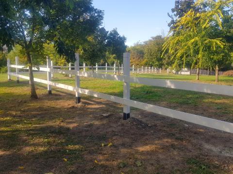 20% beépíthetőség,  2000 m2 belterületi üdülőtelek,  Üdülősor