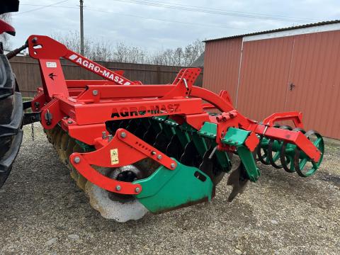 Agro-Masz BT 30 rövidtárcsa ékgyűrűs hengerrel