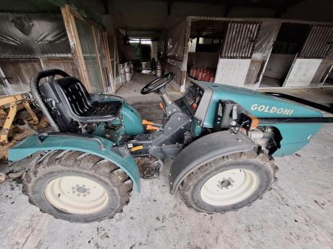 Goldoni 30 rs Goldoni 30 rs