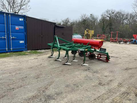 Regent Tukan 260 gruber vetőládával eladó