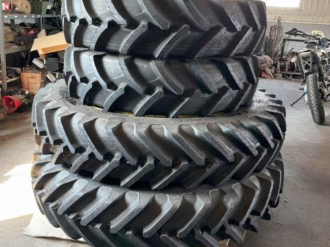 (ÚJ) művelőkerék garnitúra John Deere traktorra