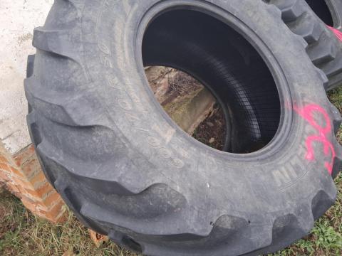 Eladó 1 db Michelin 600/70 R32 használt gumiabroncs Eladó 1 db Michelin 600/70 R32 használt gumiabroncs