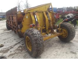 Eladó TG7 szervestrágyaszóró