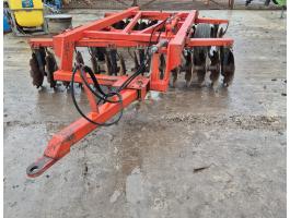 2,8 m-es V tárcsa újszerű állapotban eladó