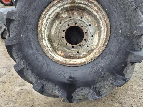 Taurus szerelt kerék 30.5 R 32 eladó