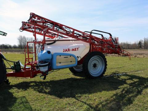 JAR-MET 3000/18 permetező menetarányos kijuttatással JAR-MET 3000/18 permetező menetarányos kijuttatással