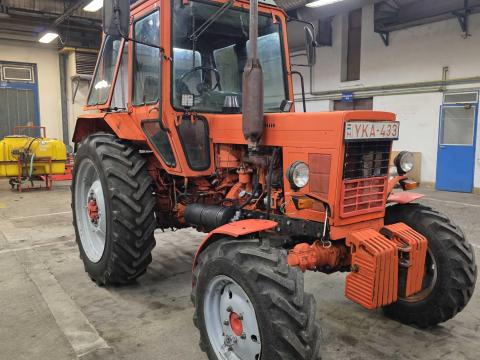 Mtz Belarus 82 traktor Mtz Belarus 82 traktor
