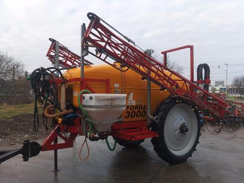 Forrás 3000/20 szántóföldi permetező Forrás 3000/20 szántóföldi permetező