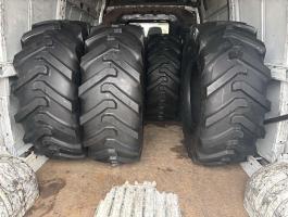 Új Petlas 460/70 R24 17,5 R24 gumi Teleszkópos rakodó